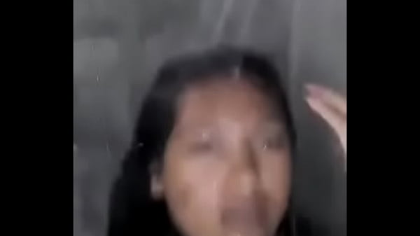 Nicaraguan girl showering for her man